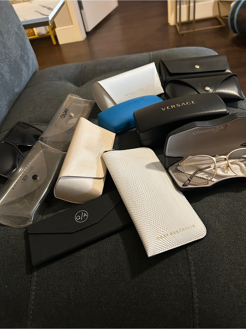 Designer sunglasses/eyeglasses Case Bundle- Versace, Michael Kors, Quay and More - Picture 2 of 3